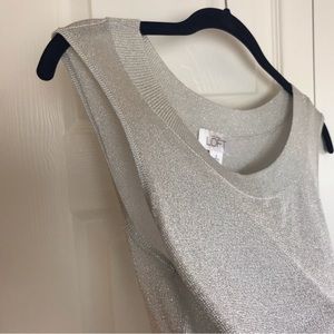 Ann Taylor LOFT Silver White Metallic Shell Size Small EUC